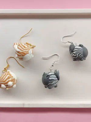 CATZ narancs csíkos cica lógós fülbevaló