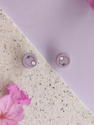 DOTS világoslila bedugós fülbevaló