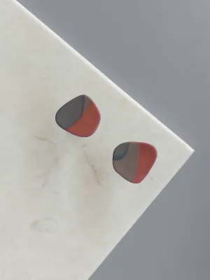 DOTS bronz és szürke bedugós fülbevaló