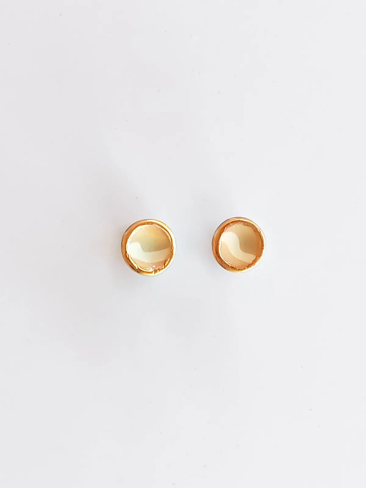 STRATA sárga és arany bedugós fülbevaló