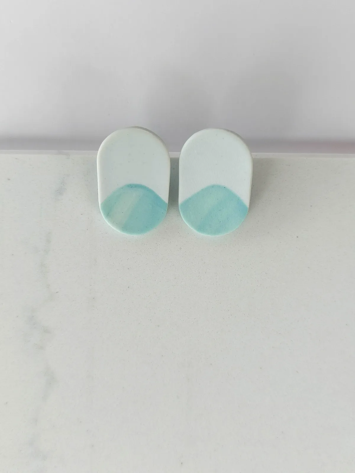 URBAN ECHO absztrakt kapszulla fülbevaló