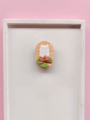 CATZ fehér cicás kitűző