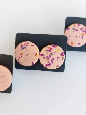 DOTS rózsaszín terazzo bedugós fülbevaló