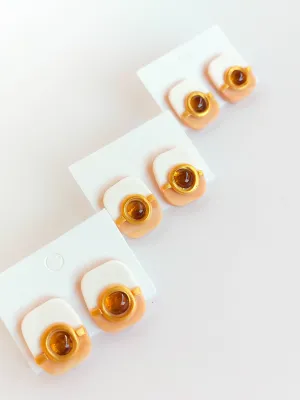 DOTS borostyán üveges bedugós fülbevaló