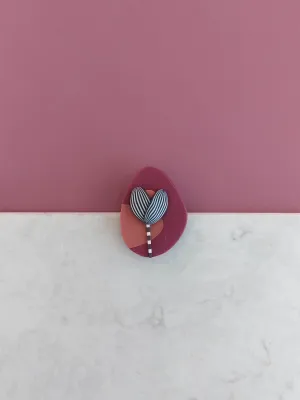 PIXIE bordó kitűző