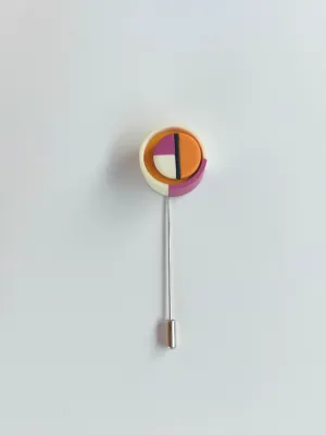 PLAY kinetikus egyedi kitűző geometrikus mintával