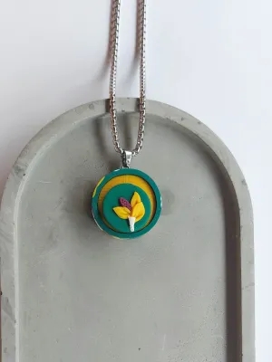 PLAY kinetikus egyedi nyaklánc zöld virágos mintával