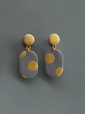 SWITCH 2 oldalas pöttyös fülbevaló