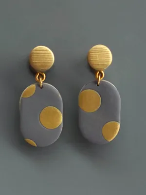 SWITCH 2 oldalas pöttyös fülbevaló