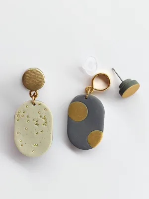 SWITCH 2 oldalas pöttyös fülbevaló