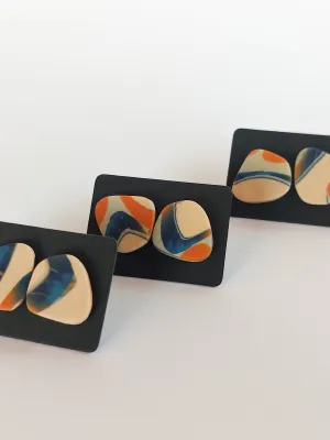 URBAN ECHO absztrakt mintás bedugós fülbevaló