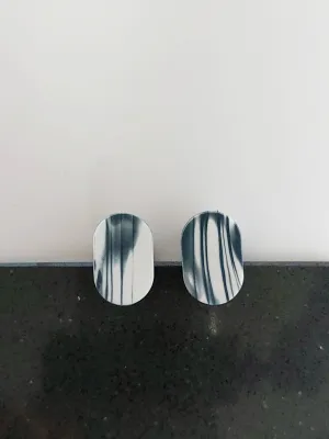 URBAN ECHO csíkos kapszulla fülbevaló