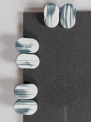 URBAN ECHO csíkos kapszulla fülbevaló