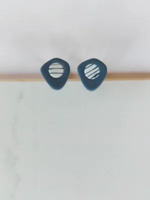 URBAN ECHO absztrakt szürke bedugós fülbevaló