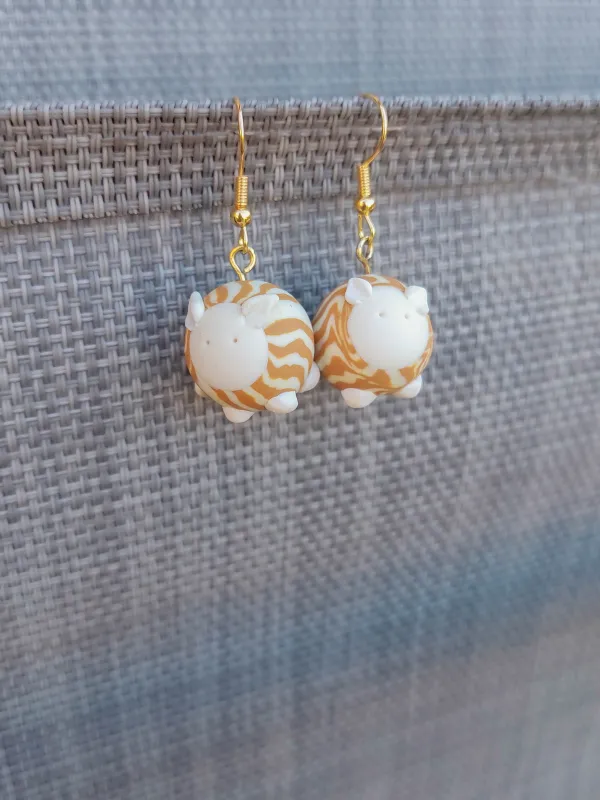 Termék CATZ narancs csíkos cica lógós fülbevaló Kép