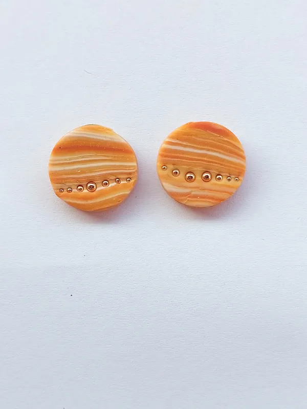 Termék DOTS narancs csíkos bedugós fülbevaló Kép