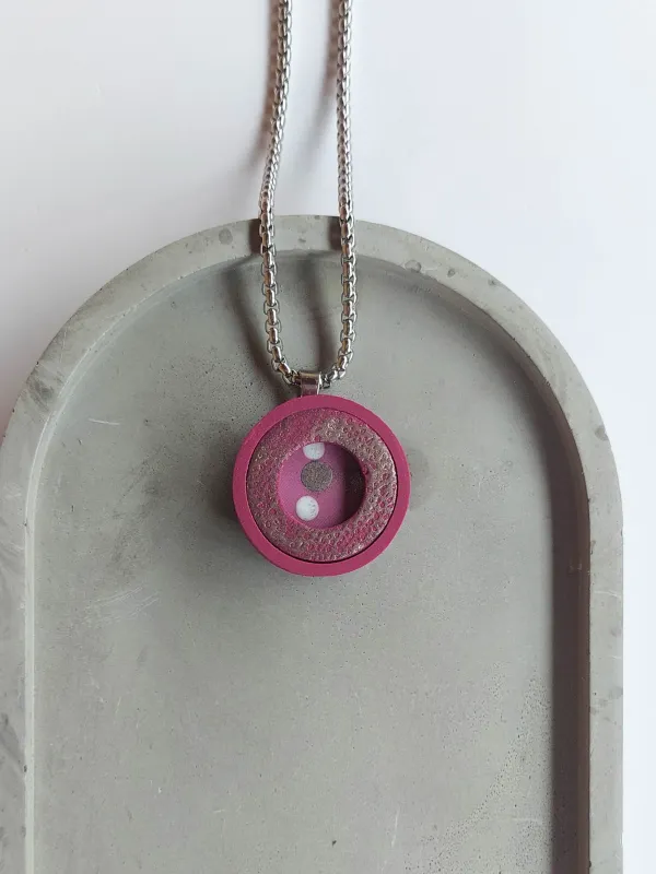 Termék PLAY kinetikus egyedi nyaklánc mályva színben Kép