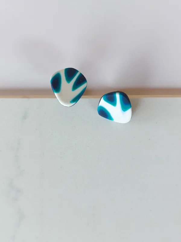 Termék URBAN ECHO neon mintás bedugós fülbevaló Kép